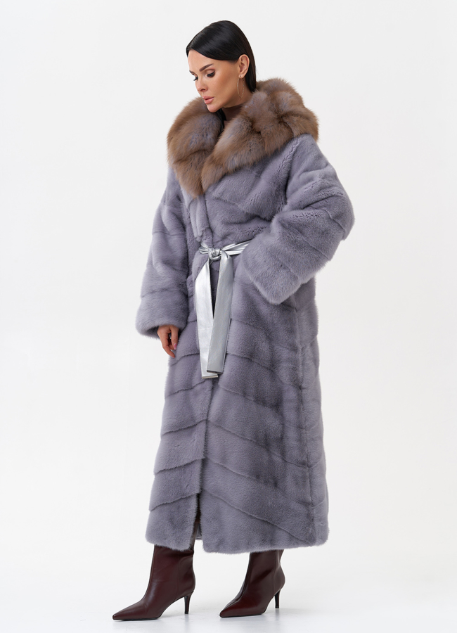 Норковая шуба с капюшоном из меха куницы модель № 27567 универмаг малина