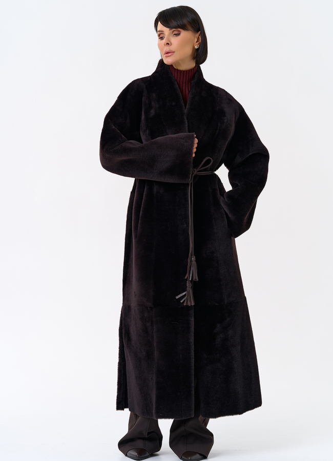 Женская двухсторонняя дубленка с декоративным поясом модель № 31853 в рассрочку