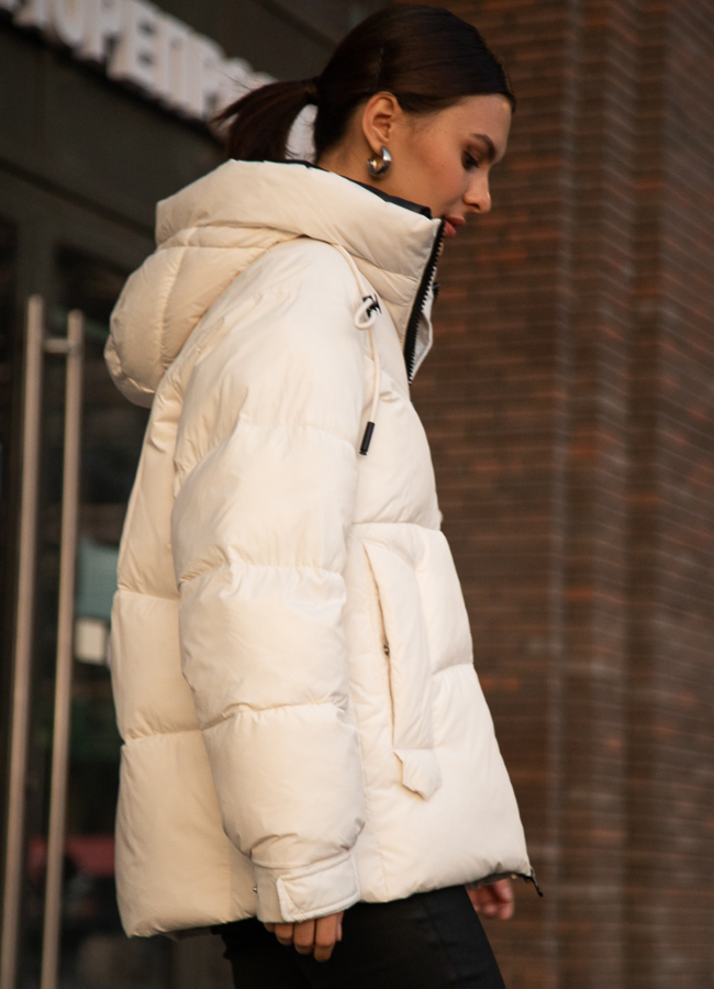 Женский пуховик с капюшоном  модель № 29115 универмаг малина