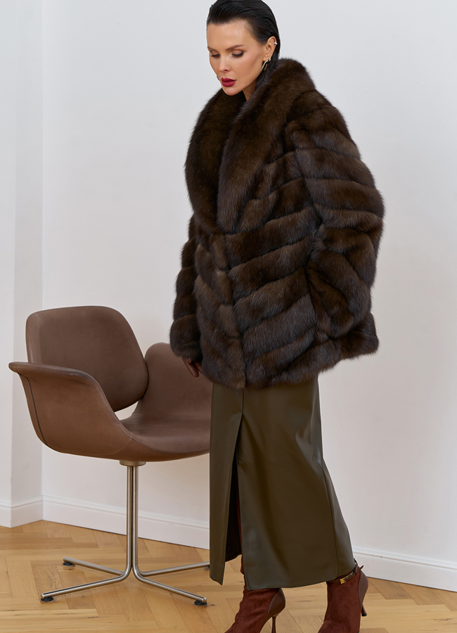 Женская шуба из соболя с воротником шаль модель № 31772 в рассрочку