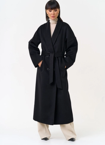 Женское пальто с воротником шаль